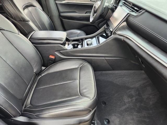 used 2023 Jeep Grand Cherokee car, priced at $33,915