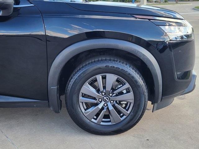 used 2022 Nissan Pathfinder car, priced at $26,758