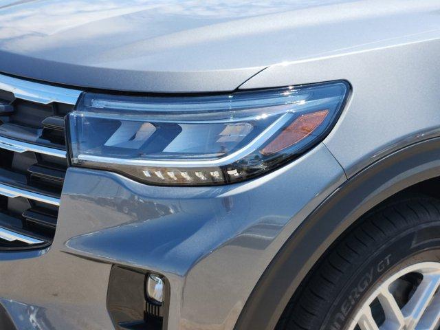 new 2025 Ford Explorer car, priced at $44,870