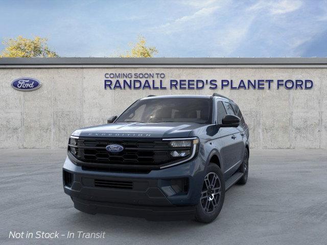 new 2025 Ford Expedition car, priced at $68,605