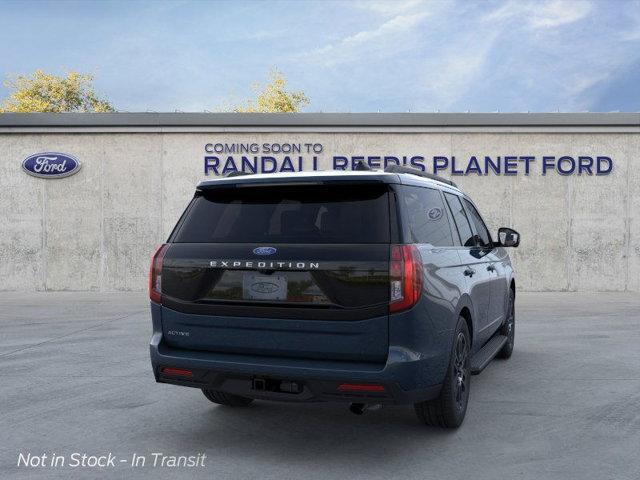 new 2025 Ford Expedition car, priced at $68,605