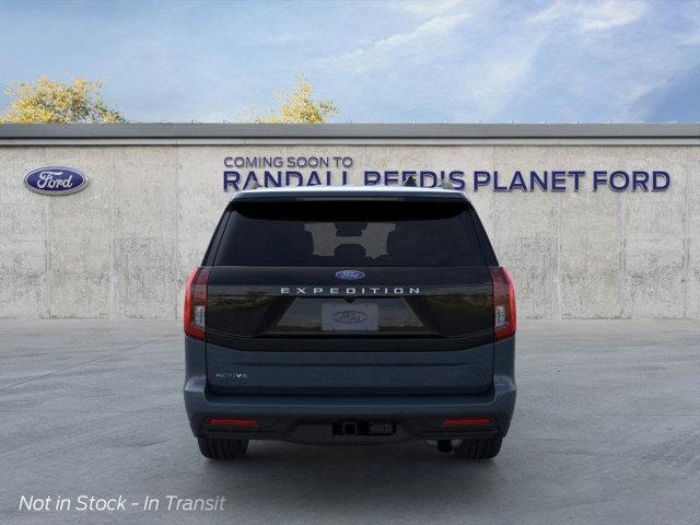 new 2025 Ford Expedition car, priced at $68,605