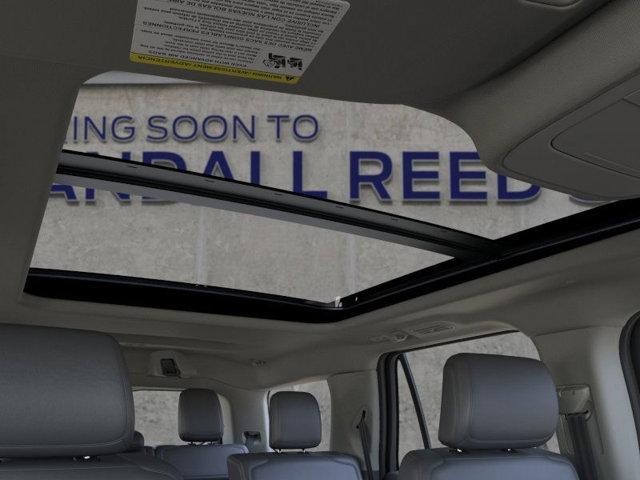 new 2025 Ford Expedition car, priced at $68,605