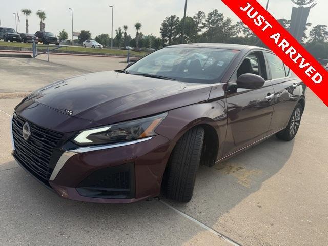 used 2023 Nissan Altima car, priced at $21,095