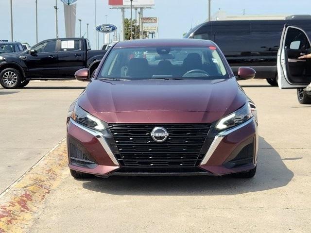 used 2023 Nissan Altima car, priced at $19,451