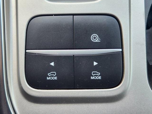 used 2022 Ford Explorer car, priced at $29,317