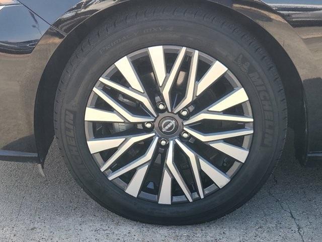 used 2023 Nissan Altima car, priced at $18,995