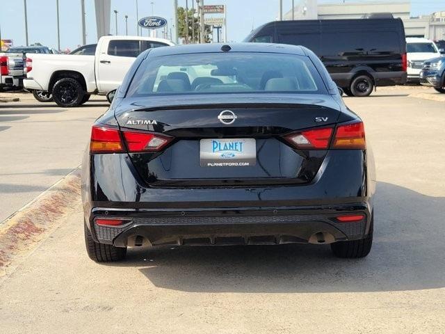 used 2023 Nissan Altima car, priced at $18,995