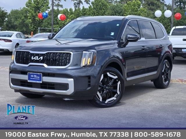 used 2024 Kia Telluride car, priced at $38,713