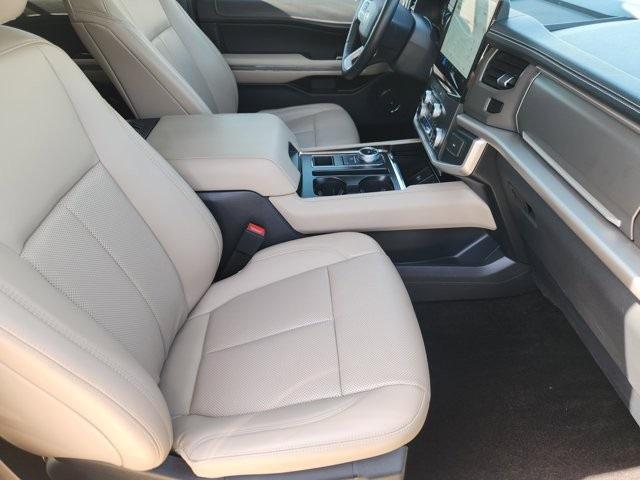 used 2022 Ford Expedition car, priced at $35,577
