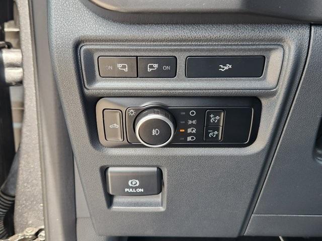 used 2024 Ford F-150 car, priced at $39,995