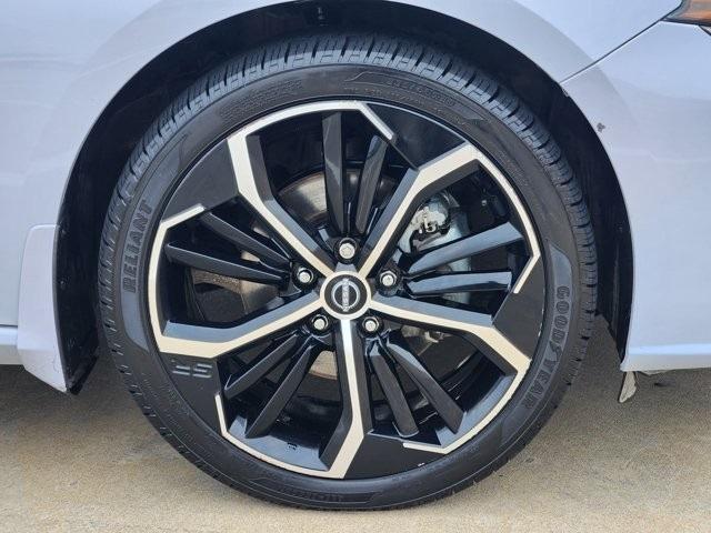 used 2023 Nissan Altima car, priced at $20,555