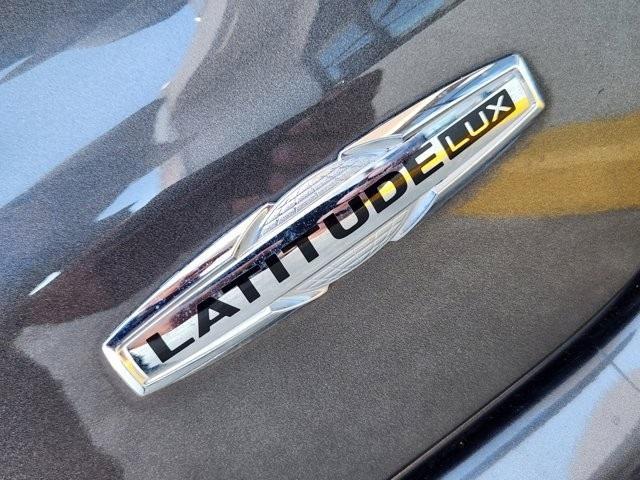 used 2023 Jeep Compass car, priced at $21,993