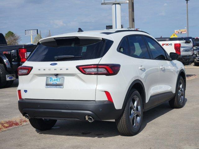 new 2025 Ford Escape car, priced at $33,470