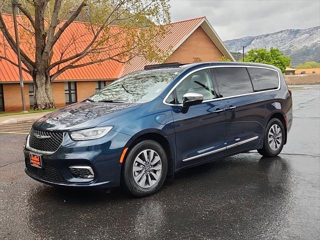 used 2023 Chrysler Pacifica Hybrid car, priced at $42,462