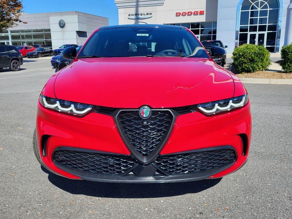 new 2024 Alfa Romeo Tonale car, priced at $39,540
