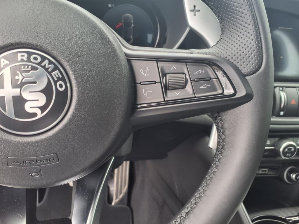 new 2025 Alfa Romeo Giulia car, priced at $42,983