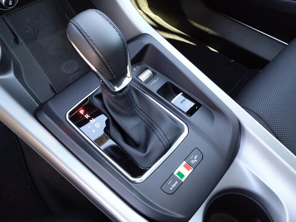 new 2024 Alfa Romeo Tonale car, priced at $38,235