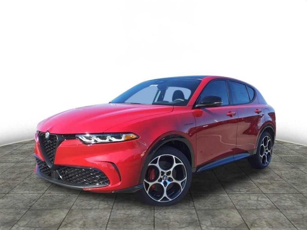 new 2024 Alfa Romeo Tonale car, priced at $38,235