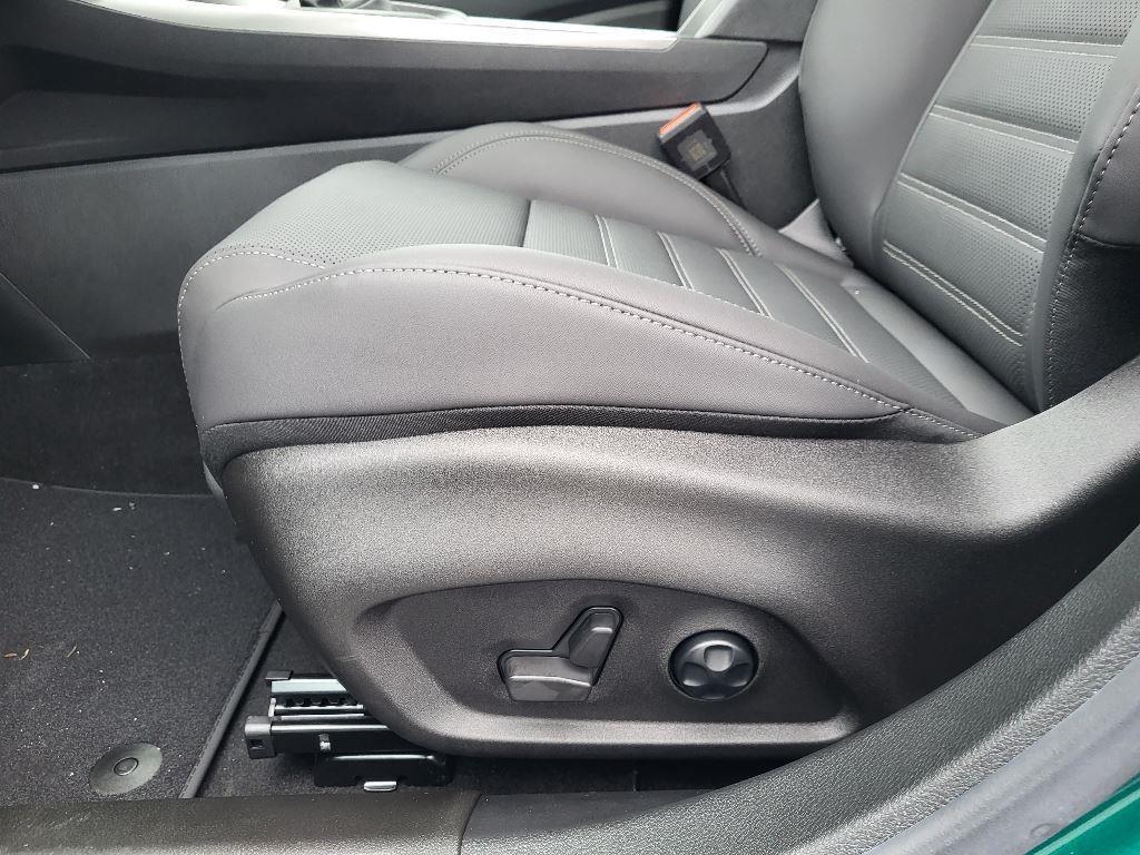 new 2024 Alfa Romeo Tonale car, priced at $39,935