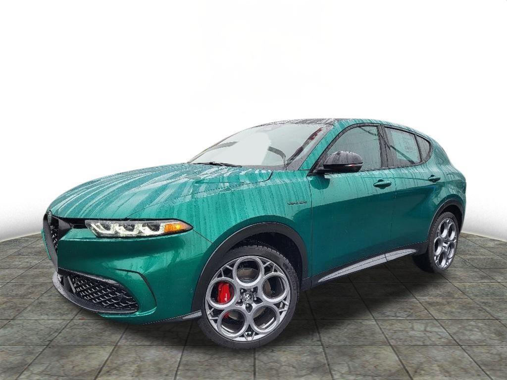 new 2024 Alfa Romeo Tonale car, priced at $39,935