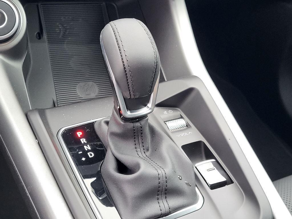 new 2024 Alfa Romeo Tonale car, priced at $39,935