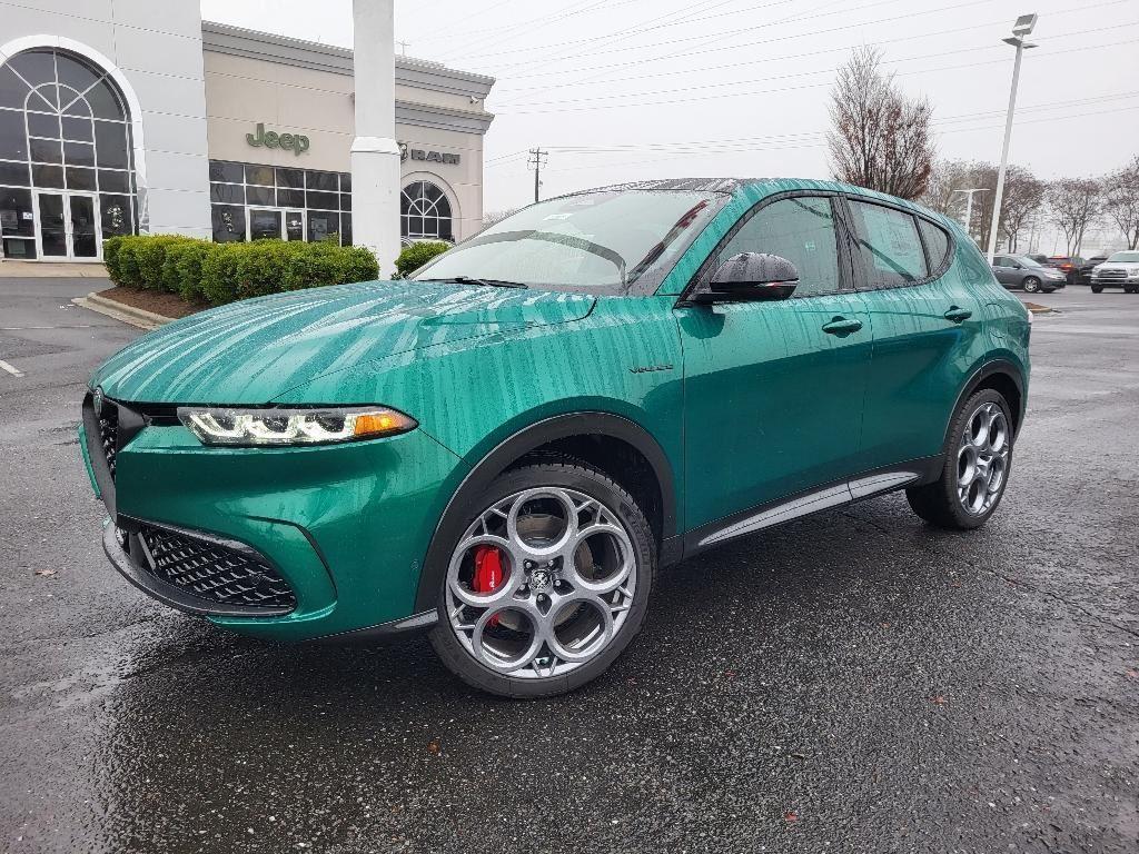 new 2024 Alfa Romeo Tonale car, priced at $39,935
