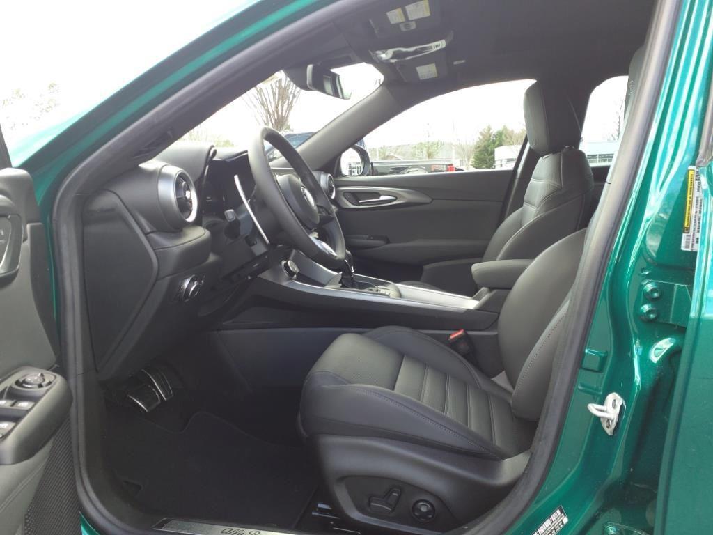 new 2024 Alfa Romeo Tonale car, priced at $39,935