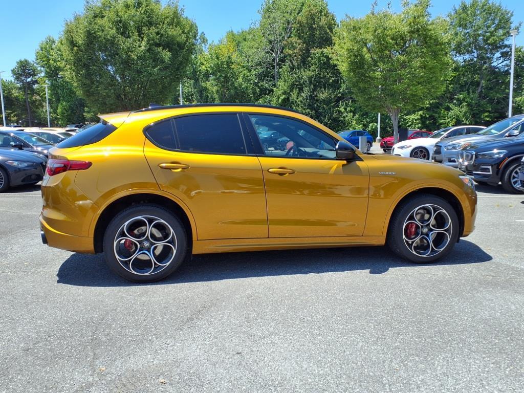 used 2022 Alfa Romeo Stelvio car, priced at $30,500