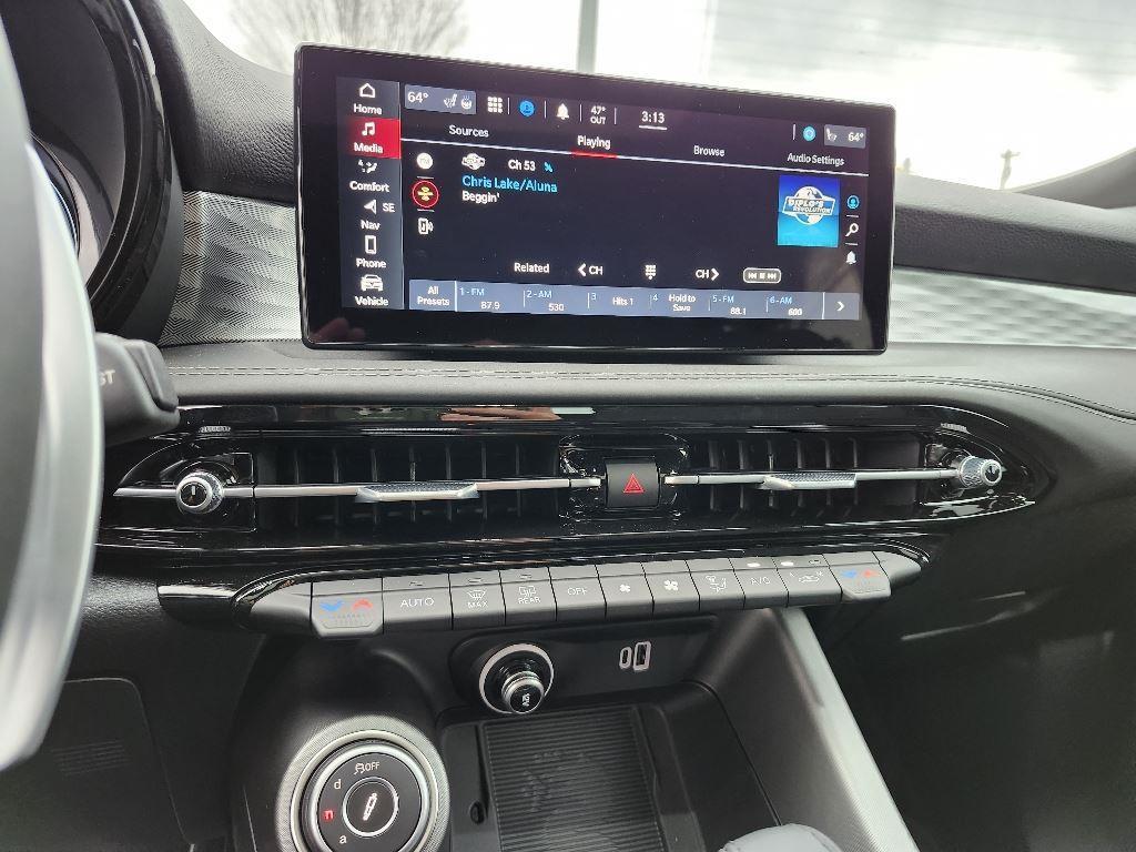 new 2024 Alfa Romeo Tonale car, priced at $39,935