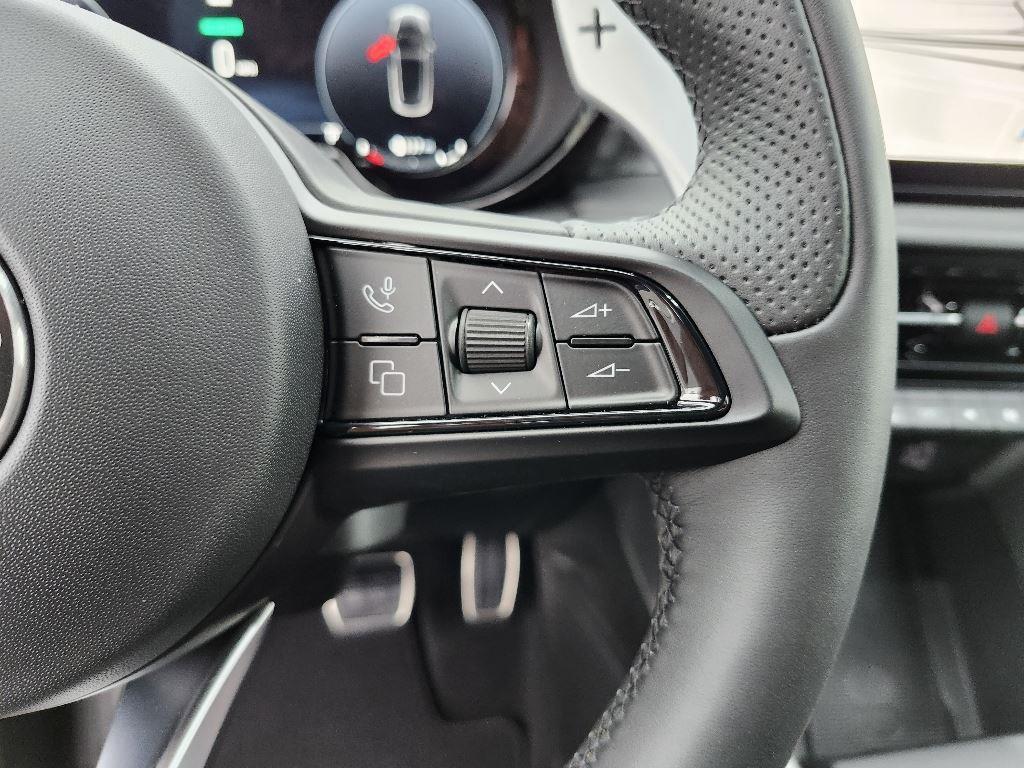 new 2024 Alfa Romeo Tonale car, priced at $39,935