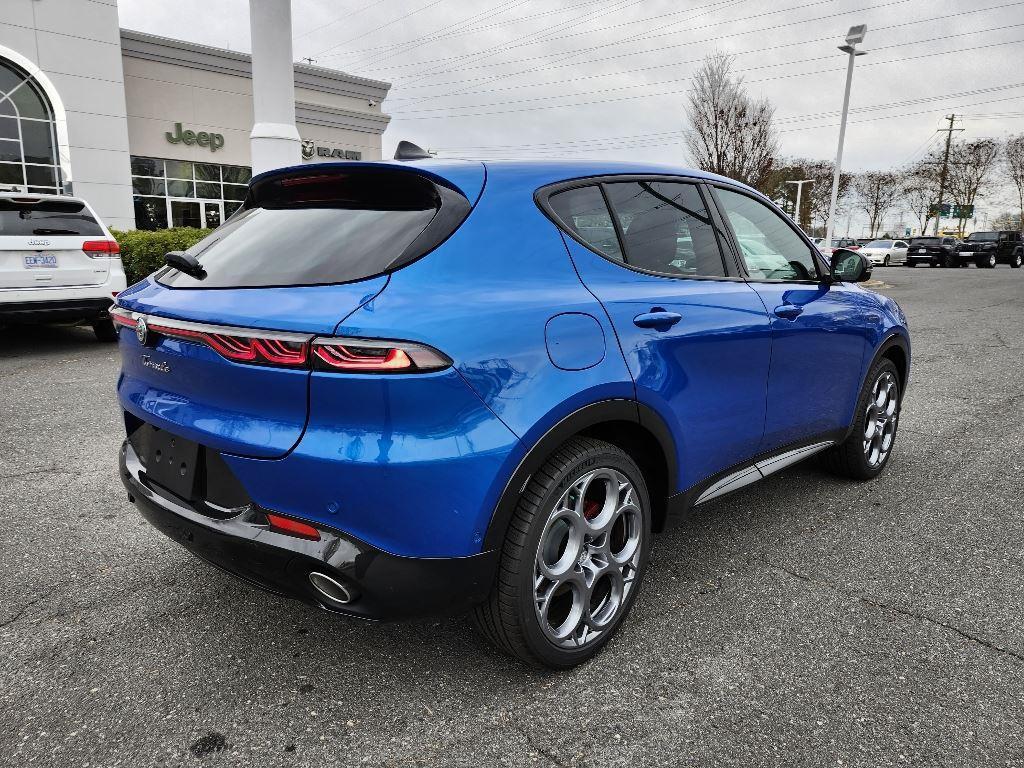 new 2024 Alfa Romeo Tonale car, priced at $39,935