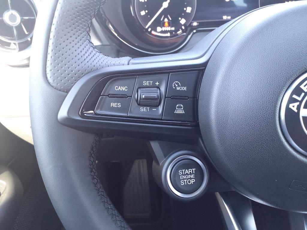 new 2025 Alfa Romeo Tonale car, priced at $38,917