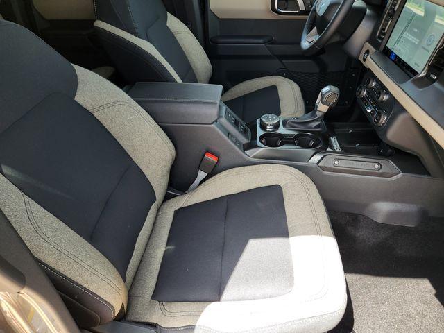 new 2025 Ford Bronco car, priced at $45,732