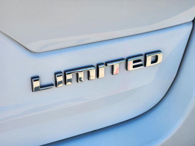 used 2023 Jeep Grand Cherokee car, priced at $27,300