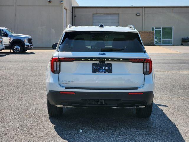 new 2025 Ford Explorer car, priced at $38,325