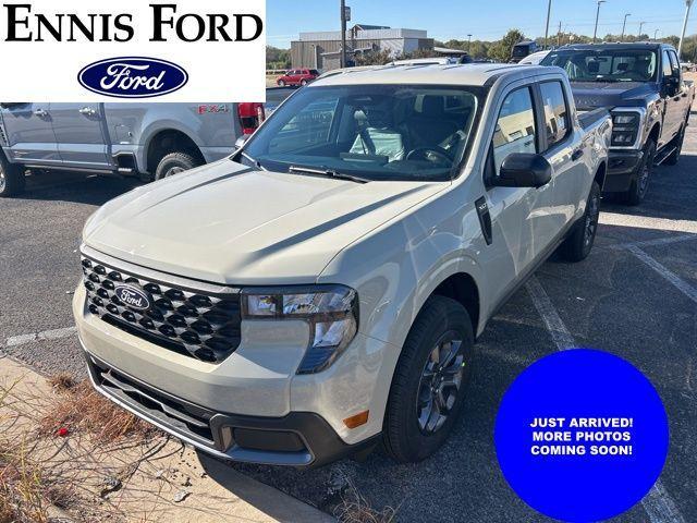 new 2025 Ford Maverick car, priced at $34,560