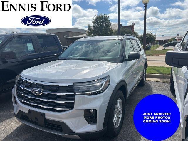 new 2025 Ford Explorer car, priced at $44,165