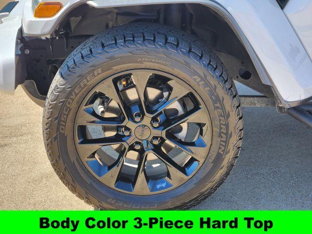 used 2021 Jeep Gladiator car, priced at $34,500