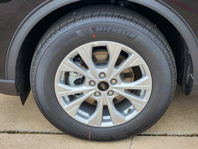 new 2025 Ford Escape car, priced at $29,433