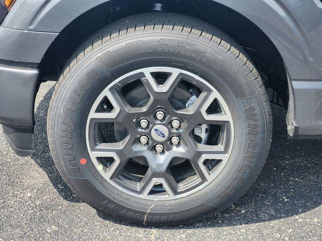 new 2025 Ford F-150 car, priced at $42,638