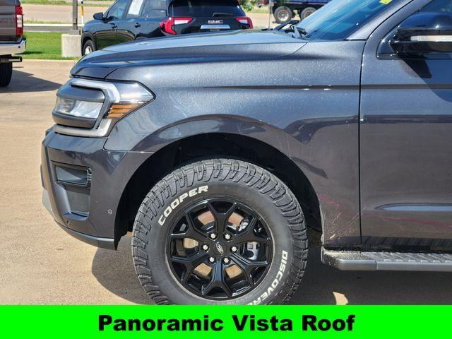 used 2022 Ford Expedition car, priced at $40,750