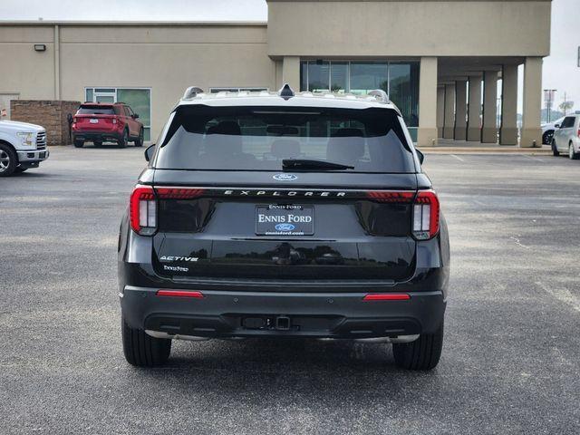 new 2025 Ford Explorer car, priced at $38,336