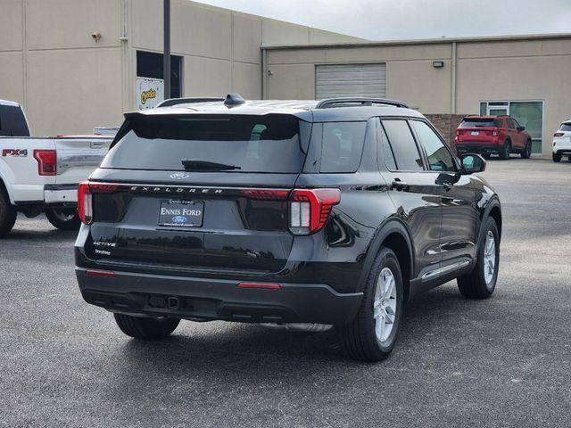 new 2025 Ford Explorer car, priced at $38,336