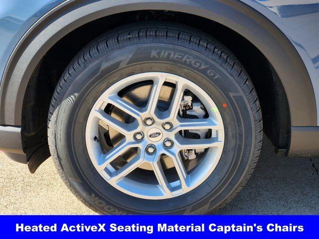 new 2025 Ford Explorer car, priced at $39,500