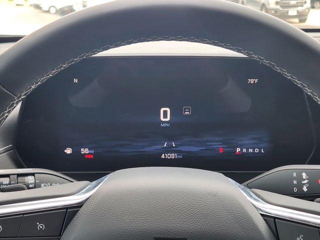 used 2024 Chevrolet Traverse car, priced at $31,650