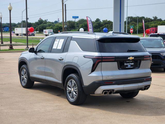 used 2024 Chevrolet Traverse car, priced at $31,650