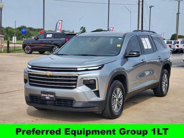 used 2024 Chevrolet Traverse car, priced at $31,650