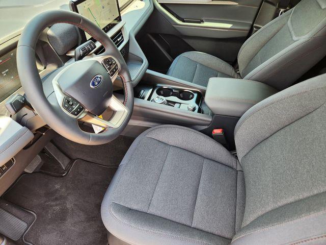 new 2025 Ford Explorer car, priced at $39,091