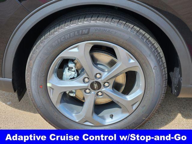 new 2025 Ford Escape car, priced at $28,000